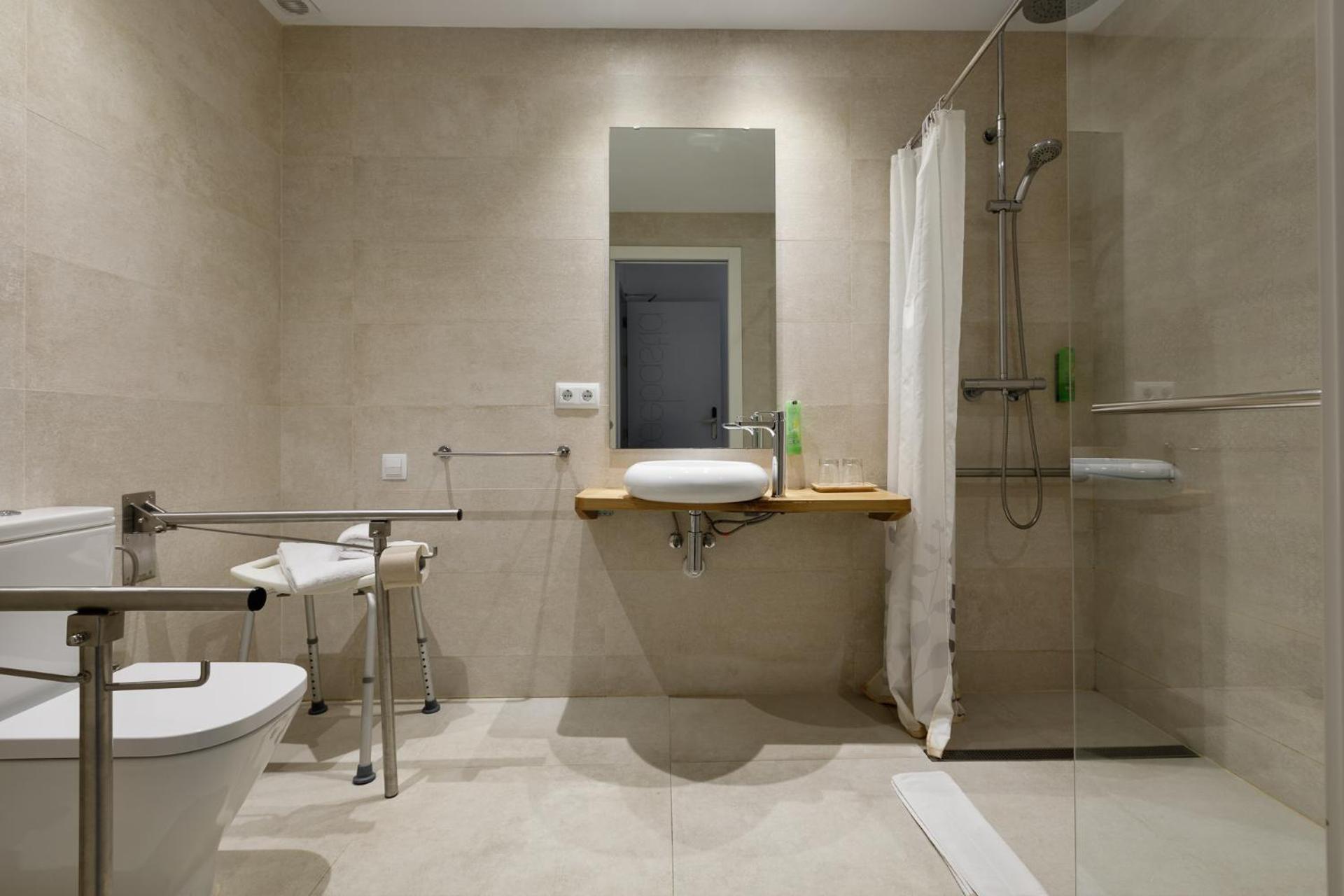 Hotel Hcp กาเลญา เด ปาลาฟรูเจล ภายนอก รูปภาพ
